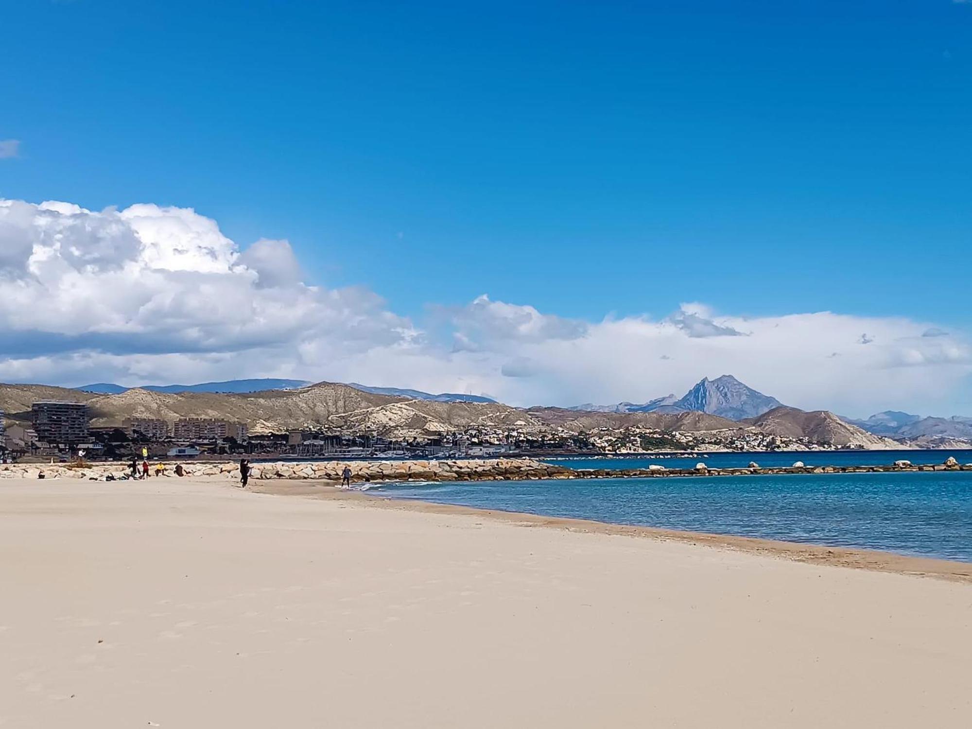 فيلا Vivienda En El Campello Playa المظهر الخارجي الصورة